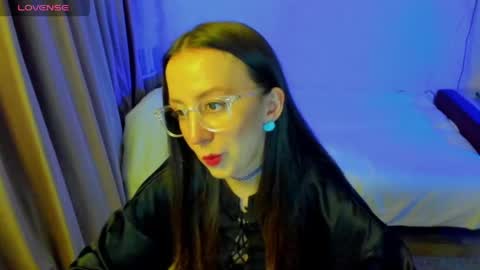 Snapshot of happystephanie chatting on 04.24.26 Stephanie online show from 04.24.26