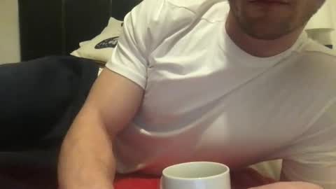 Snapshot of happytoplay22 chatting on 02.04.26 happytoplay22 online show from 02.04.26