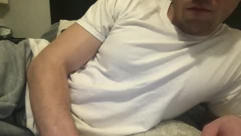 Snapshot of happytoplay22 chatting on 02.19.26 happytoplay22 online show from 02.19.26