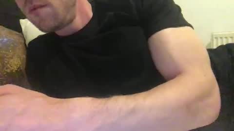 Snapshot of happytoplay22 chatting on 04.16.26 happytoplay22 online show from 04.16.26