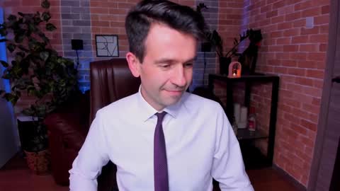 Steve online show from 12.18.24