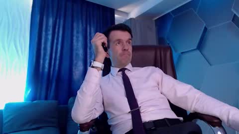 Steve online show from 10.17.25