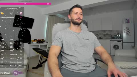 Snapshot of hard_chriss chatting on 12.13.24 Hard Cock online show from 12.13.24