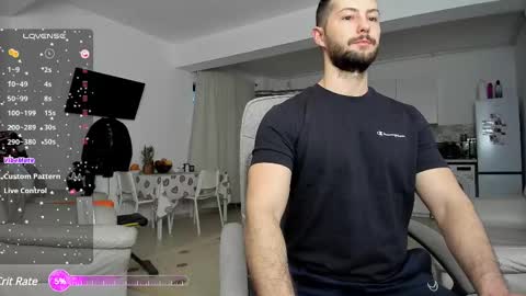 Snapshot of hard_chriss chatting on 02.19.25 Hard Cock online show from 02.19.25