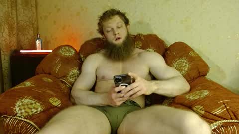 Snapshot of hardandripped chatting on 09.30.25 Valentino Hard online show from 09.30.25