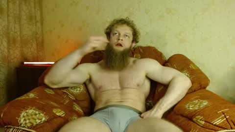 Snapshot of hardandripped chatting on 10.20.25 Valentino Hard online show from 10.20.25