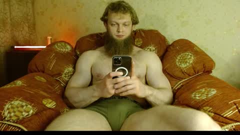 Snapshot of hardandripped chatting on 10.27.25 Valentino Hard online show from 10.27.25