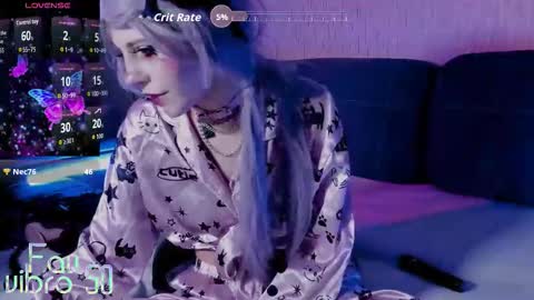 Mia online show from 10.23.25