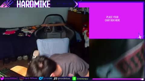 Snapshot of harddmikee chatting on 07.06.26 harddmikee online show from 07.06.26