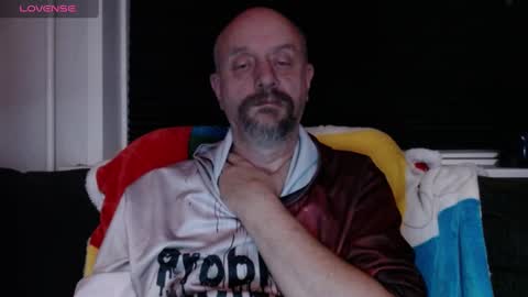 Snapshot of hardmrlazy chatting on 12.14.24 MrLazy online show from 12.14.24