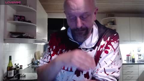Snapshot of hardmrlazy chatting on 12.24.24 MrLazy online show from 12.24.24