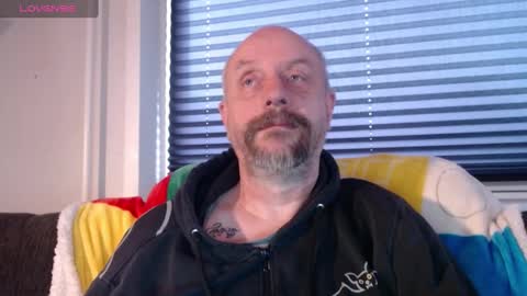 Snapshot of hardmrlazy chatting on 12.29.24 MrLazy online show from 12.29.24