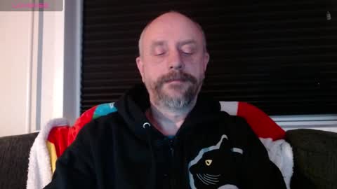 Snapshot of hardmrlazy chatting on 01.02.25 MrLazy online show from 01.02.25