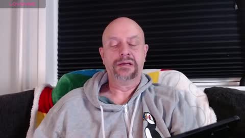 Snapshot of hardmrlazy chatting on 01.08.25 MrLazy online show from 01.08.25