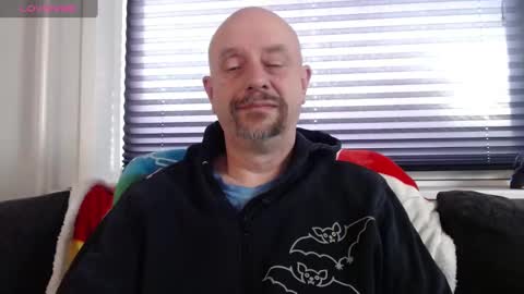 Snapshot of hardmrlazy chatting on 01.08.25 MrLazy online show from 01.08.25