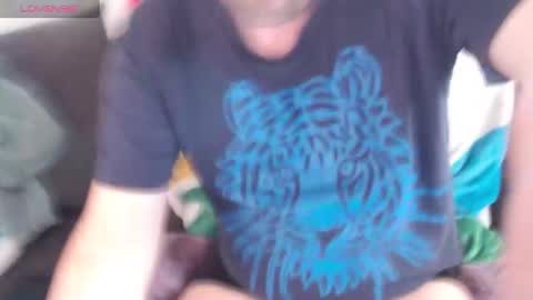 Snapshot of hardmrlazy chatting on 01.19.25 MrLazy online show from 01.19.25