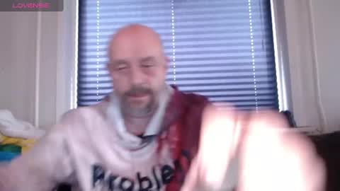 Snapshot of hardmrlazy chatting on 01.26.25 MrLazy online show from 01.26.25
