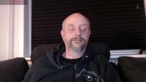 Snapshot of hardmrlazy chatting on 02.22.25 MrLazy online show from 02.22.25