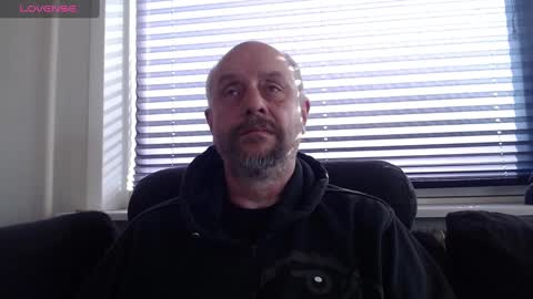 Snapshot of hardmrlazy chatting on 02.23.25 MrLazy online show from 02.23.25