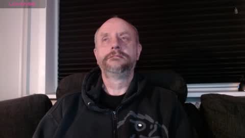 Snapshot of hardmrlazy chatting on 02.23.25 MrLazy online show from 02.23.25