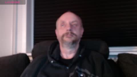 Snapshot of hardmrlazy chatting on 02.23.25 MrLazy online show from 02.23.25
