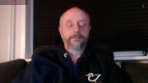 Snapshot of hardmrlazy chatting on 03.04.25 MrLazy online show from 03.04.25