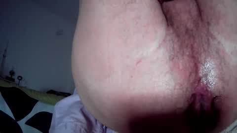 Snapshot of hardsex57 chatting on 10.15.25 Hardsex57 online show from 10.15.25