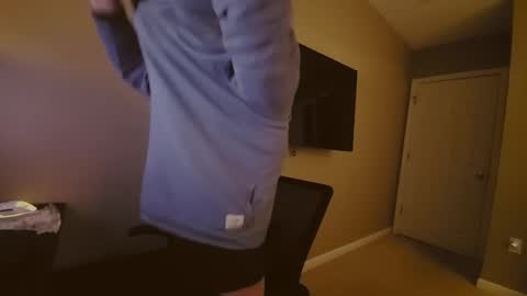 Snapshot of hardswtch chatting on 12.21.24 Tom online show from 12.21.24