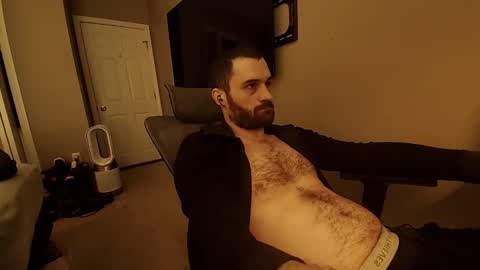 Snapshot of hardswtch chatting on 09.12.25 Tom online show from 09.12.25