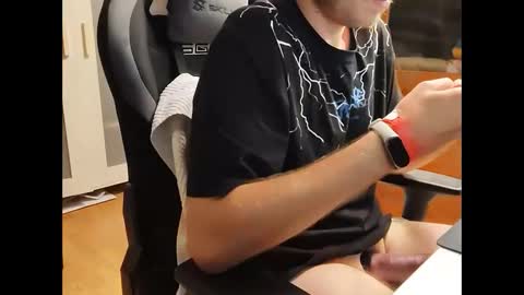 Snapshot of hardtechno_xxx chatting on 09.14.25 hardtechno_xxx online show from 09.14.25