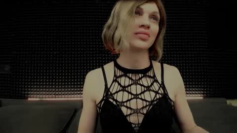 Miss Hardy online show from 02.27.26