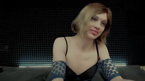 Miss Hardy online show from 03.02.26