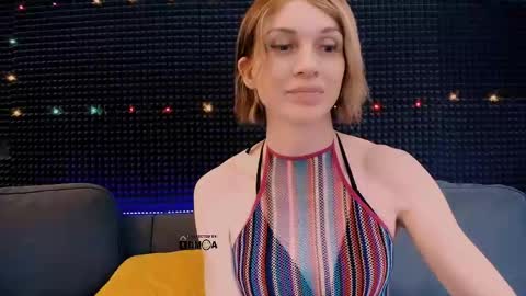 Miss Hardy online show from 06.02.26
