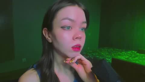 Miss Hari online show from 12.18.24