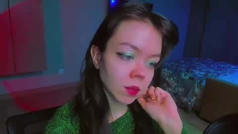 Miss Hari online show from 12.25.24