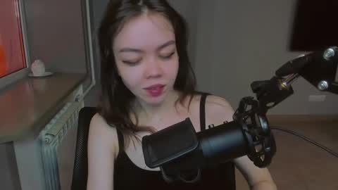 Miss Hari online show from 02.20.25