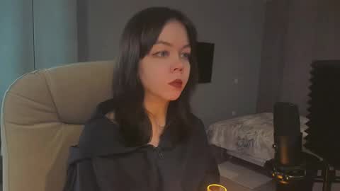 Miss Hari online show from 11.02.25