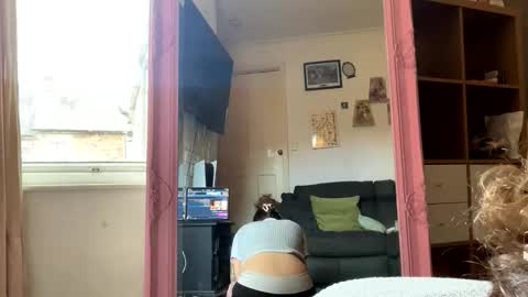 harleeyb online show from 03.03.26