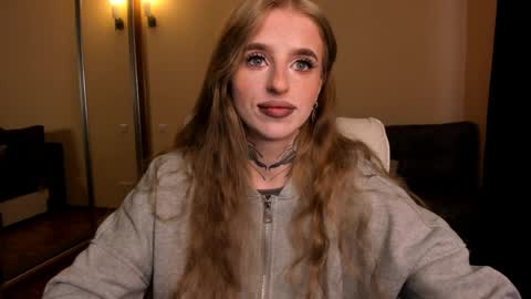 Snapshot of harley_kimm chatting on 04.28.26 Julia online show from 04.28.26