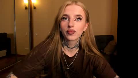 Julia online show from 06.17.26