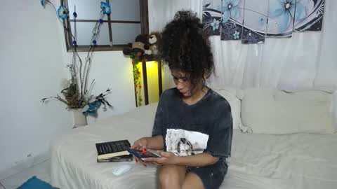 harley_quinns1 online show from 12.14.24