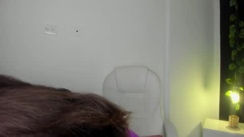 Snapshot of harleyqueen_robbie chatting on 12.22.24 harleyqueen_robbie online show from 12.22.24