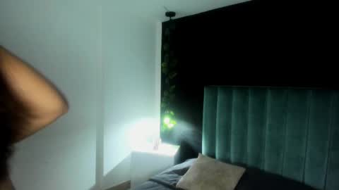 Snapshot of harleyqueen_robbie chatting on 03.01.25 harleyqueen_robbie online show from 03.01.25