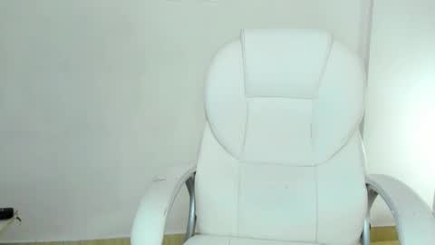 Snapshot of harleyqueen_robbie chatting on 09.13.25 harleyqueen_robbie online show from 09.13.25