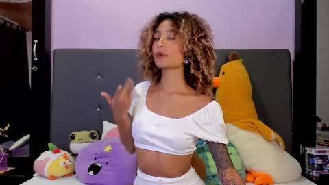 Harmony Hill online show from 12.21.25