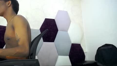 Snapshot of haroldmick chatting on 02.21.26 haroldmick online show from 02.21.26