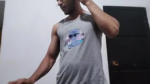 Snapshot of haroldsepulveda chatting on 03.10.25 BOY HOT online show from 03.10.25