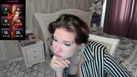 Snapshot of harpermarryson chatting on 10.25.25 harpermarryson online show from 10.25.25