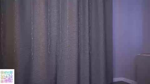 Snapshot of harrieteasley chatting on 03.04.25 Call Me Tate its my fourth day here i hope we can to be friends and not only online show from 03.04.25