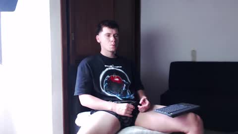 Snapshot of harry_brown2324 chatting on 09.13.25 Sebastian online show from 09.13.25